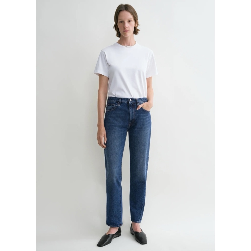 Totême Twisted Seam Denim Jeans in Washed Blue Size 25